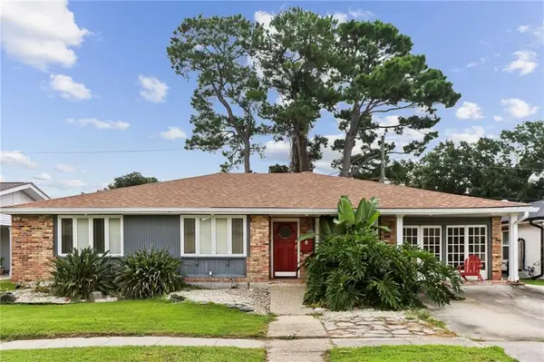 805 Smith Drive, Metairie, LA 70005