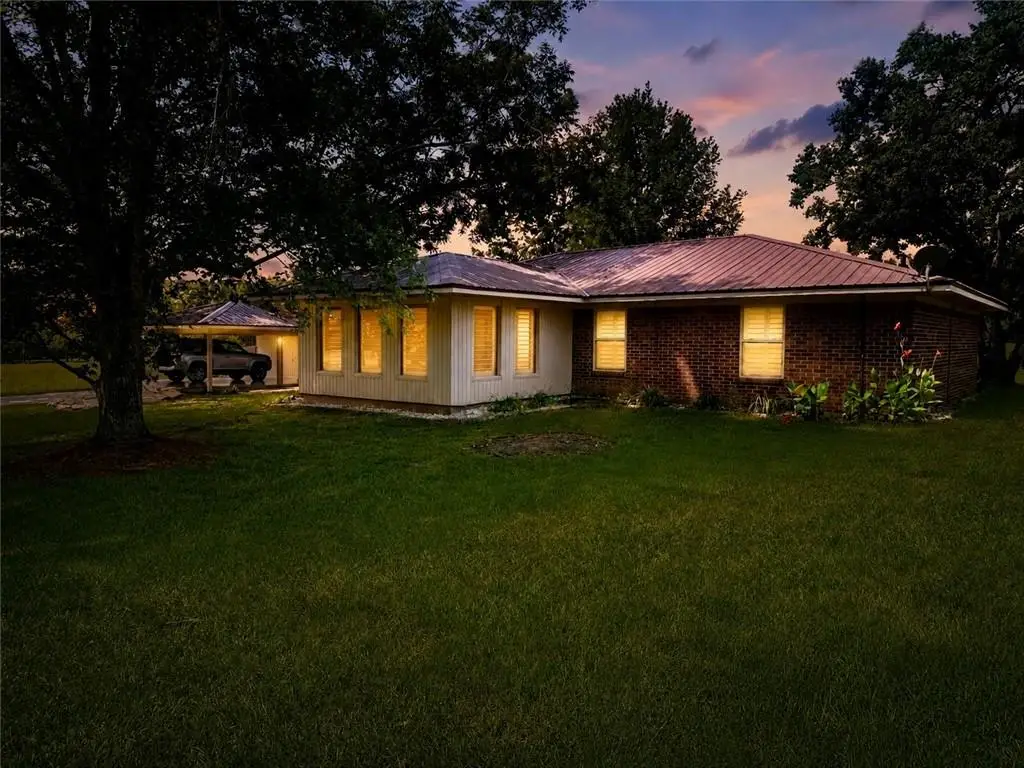 2504 Highway 117, Provencal, LA 71468 - #1