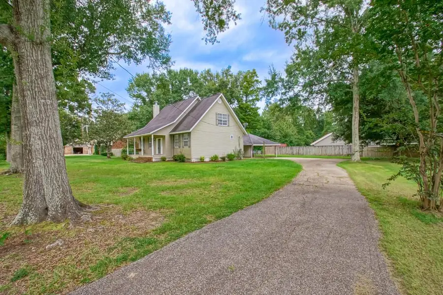 42773 Robinwood Drive, Hammond, LA 70403 - #2