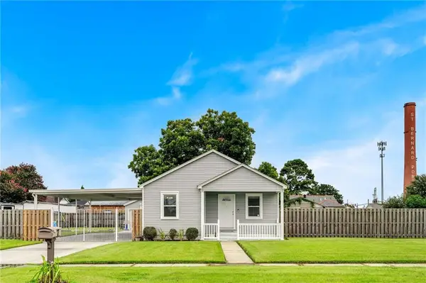 7 W Chalmette Circle, Chalmette, LA 70043