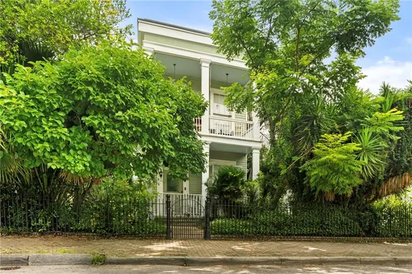 2033 Coliseum Street #4, New Orleans, LA 70130
