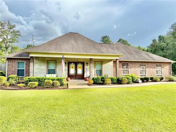 312 East Yeager Drive, Ball, LA 71405