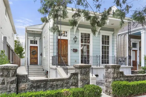 418 Henry Clay Avenue, New Orleans, LA 70118