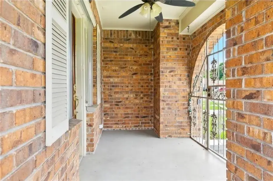 1820 Bodenger Boulevard, New Orleans, LA 70114 - #2