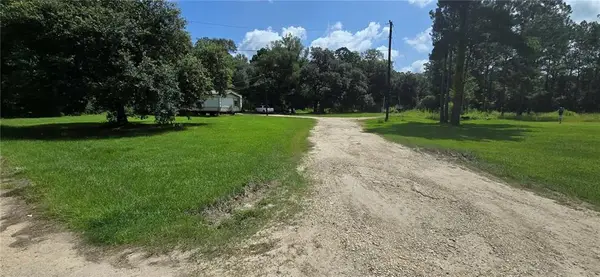 25523 Traylor Lane, Holden, LA 70744