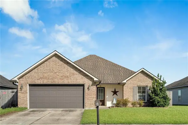 206 Ashton Oaks Lane, Luling, LA 70070