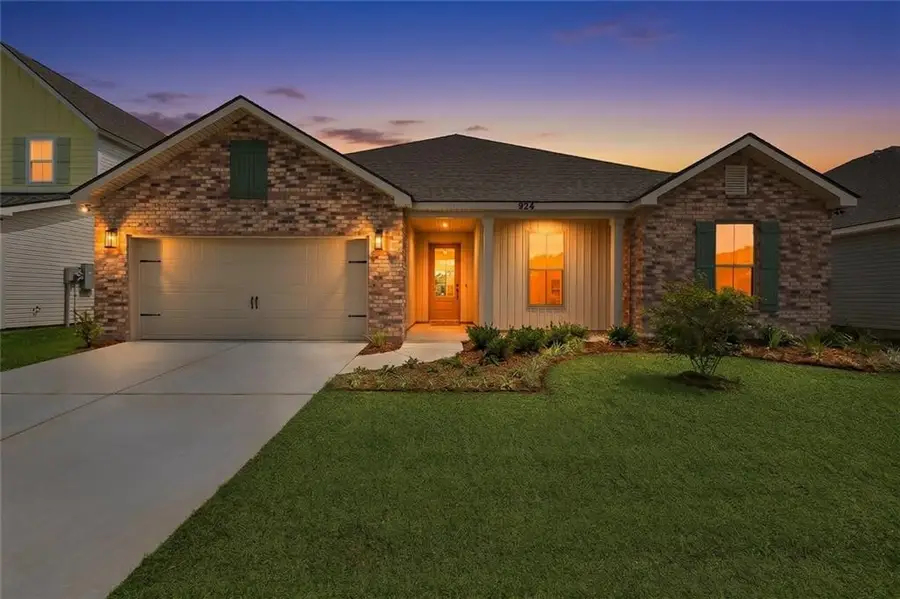 924 Laurel Oaks Drive, Waggaman, LA 70094 - #2