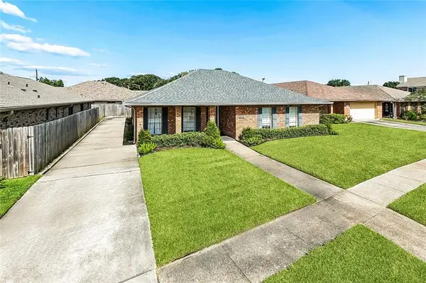 4004 Richland Avenue, Metairie, LA 70002