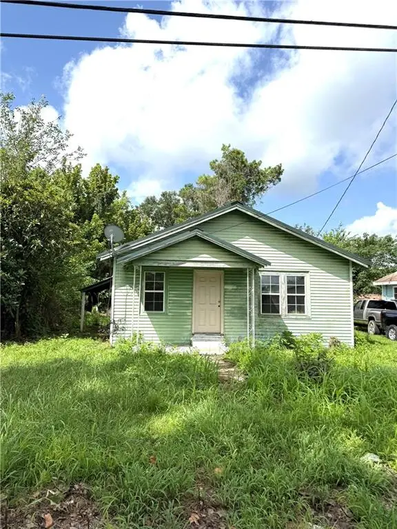 110 N Sycamore Street, Bunkie, LA 71322 - #1