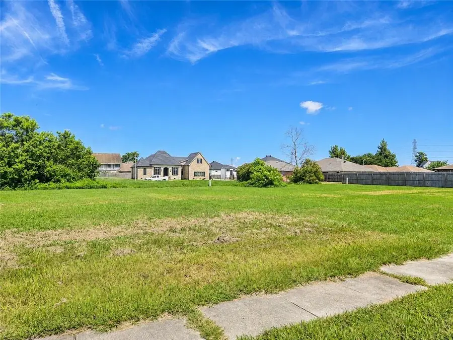 3920 Evangeline Avenue, Chalmette, LA 70043 - #2