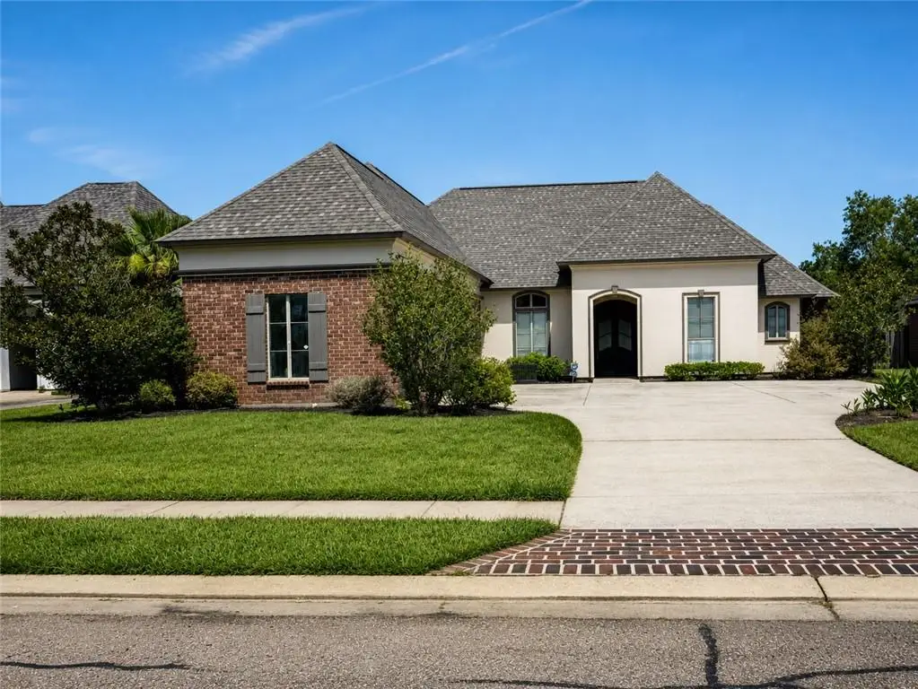 8415 Quiet Creek Drive, Denham Springs, LA 70726 - #1