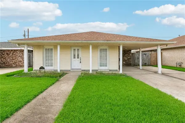 3624 Charles Drive, Chalmette, LA 70043