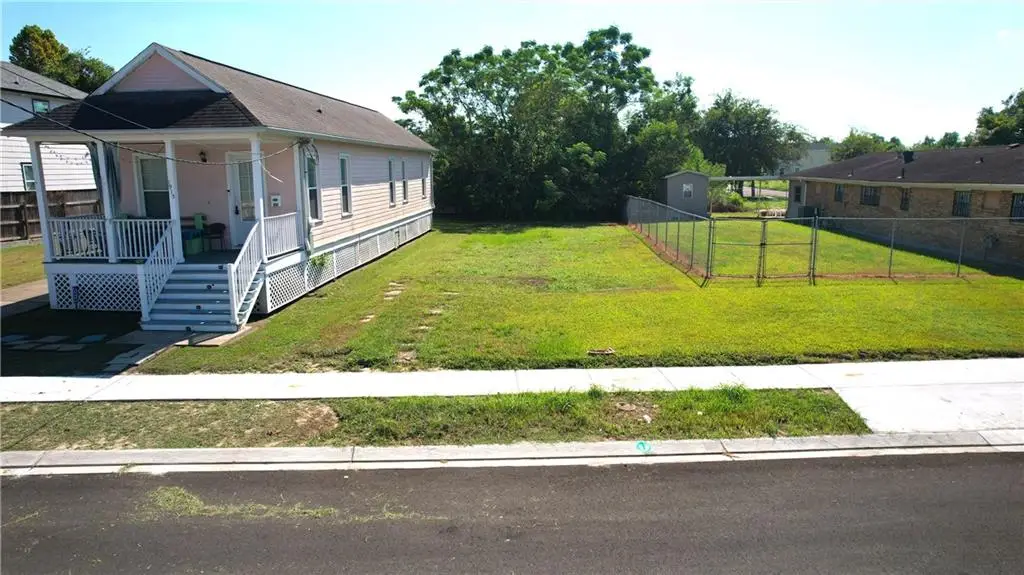 1911 Alabo Street, New Orleans, LA 70117 - #1