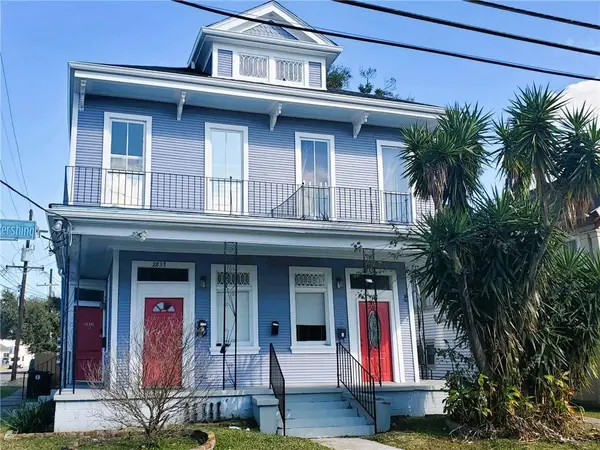 2835 37 General Pershing Street, New Orleans, LA 70115