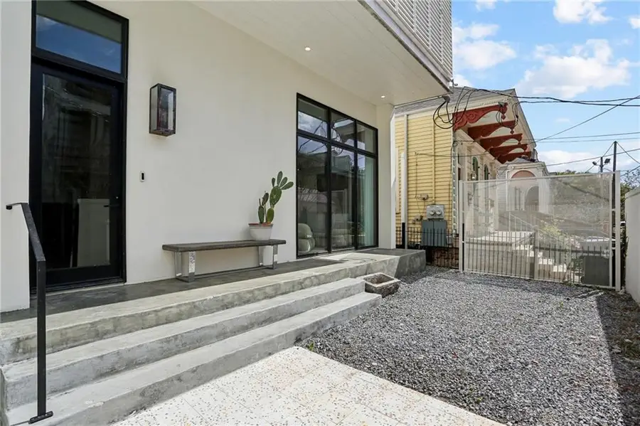 1435 Euterpe Street, New Orleans, LA 70130 - #3