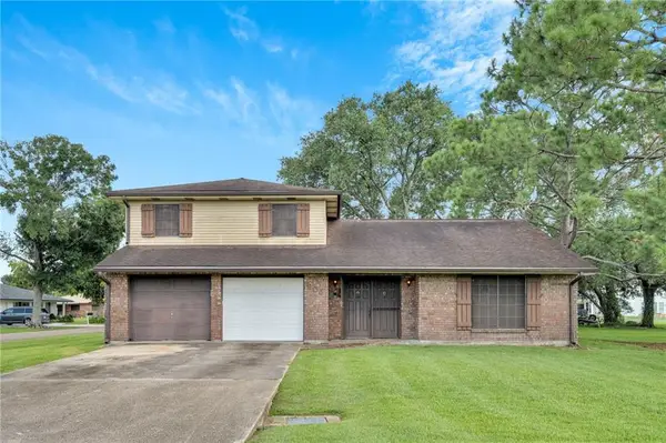 605 Aquarius Street, Hahnville, LA 70057
