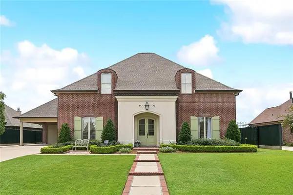 114 Jasmine Court, Belle Chasse, LA 70037