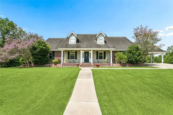 23363 Cypress Lane, Ponchatoula, LA 70455