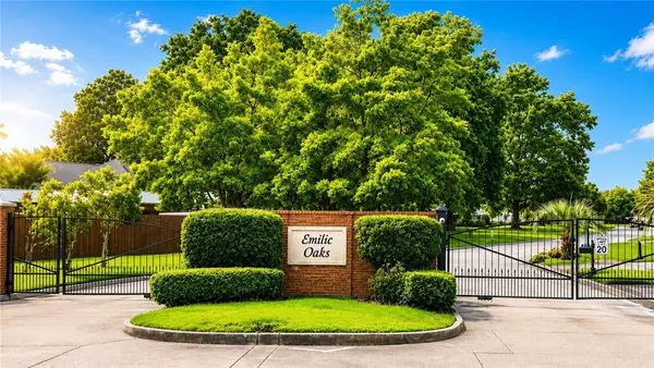 2005 Emilie Oaks Drive, Meraux, LA 70075
