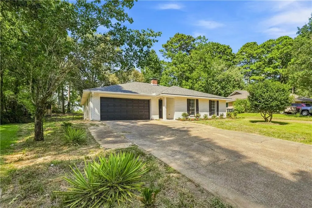 512 Fendler Parkway, Pineville, LA 71360 - #1