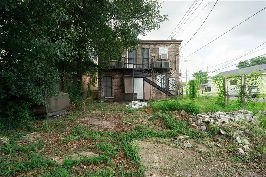 8739 Edinburgh Street, New Orleans, LA 70118 - #2