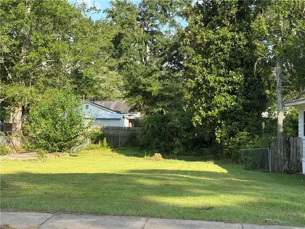 1620 Donahue Ferry Road, Pineville, LA 71360