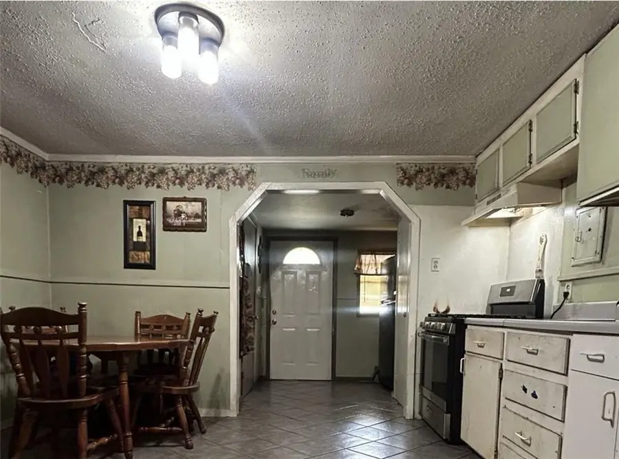 1066 Avenue A, Westwego, LA 70094 - #3