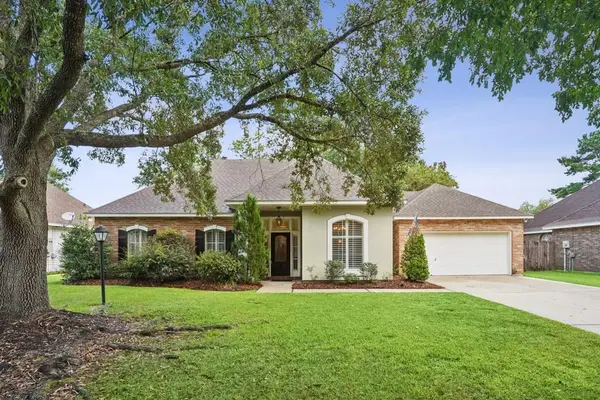 2043 Timbercreek Lane, Mandeville, LA 70448