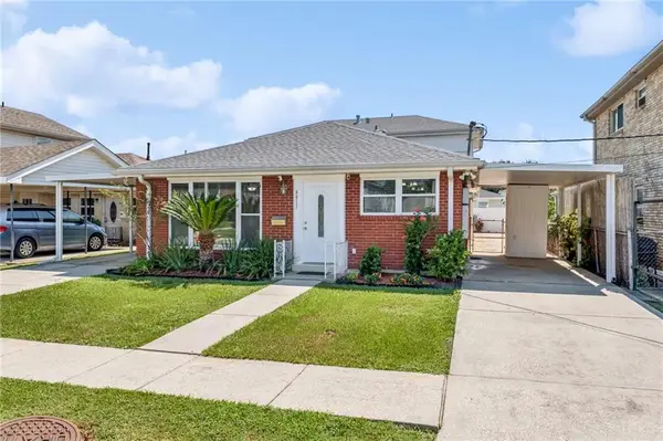 6077 79 Wildair Drive, New Orleans, LA 70122