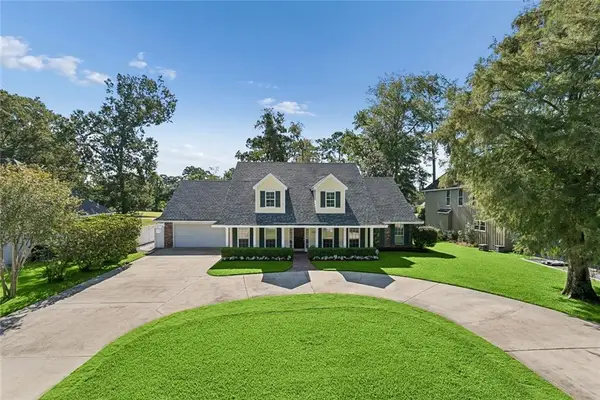 129 E Ruelle Drive, Mandeville, LA 70471