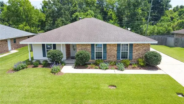 132 Belle Grove Drive, La Place, LA 70068
