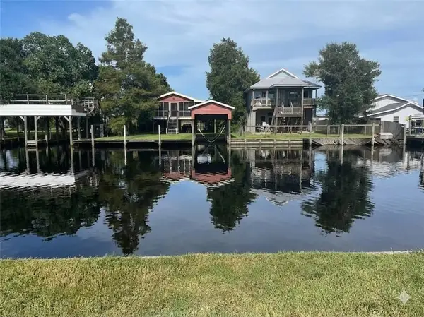 Lake Road, Lacombe, LA 70445