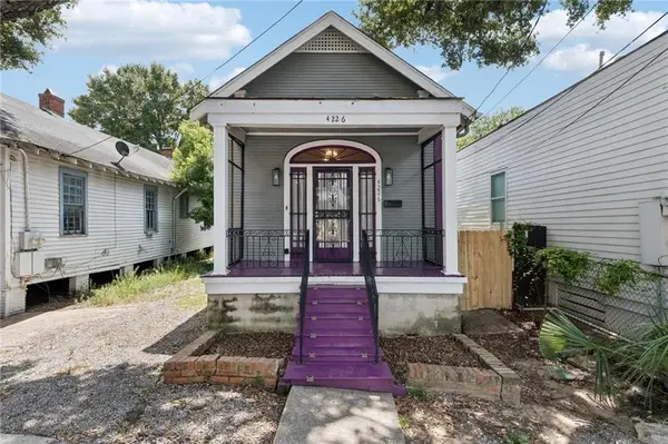 4226 S Carrollton Avenue, New Orleans, LA 70119