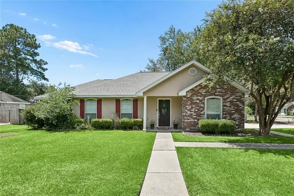 70081 10th Street, Covington, LA 70435 - #1