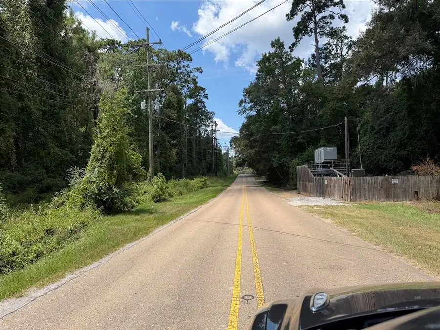 307 W 8th Avenue, Covington, LA 70433 - #3