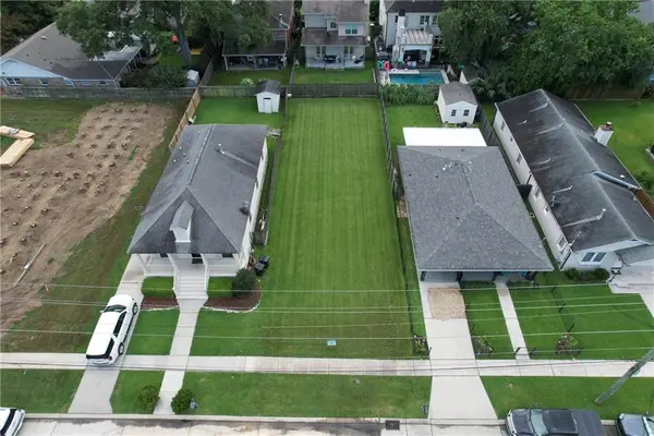 124 Spencer Avenue, New Orleans, LA 70124