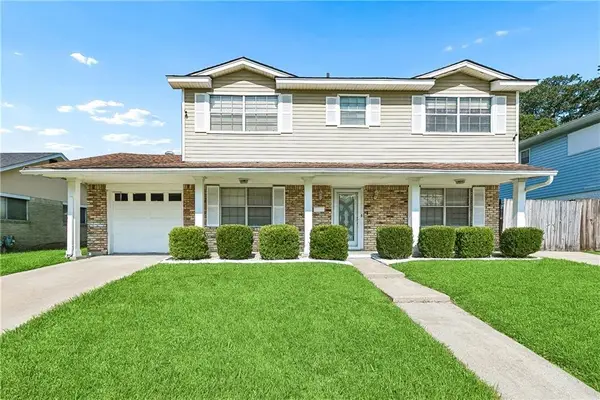 1945 Mediamolle Drive, New Orleans, LA 70114