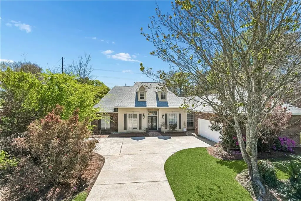 511 River Oaks Drive, Covington, LA 70433 - #1