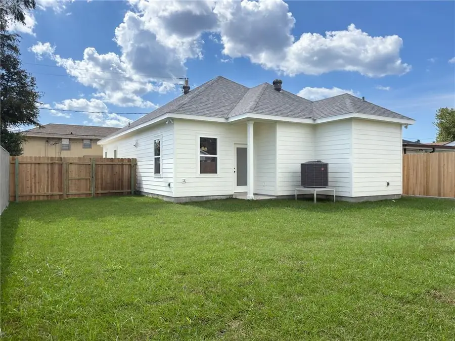401 E William David Parkway, Metairie, LA 70005 - #2