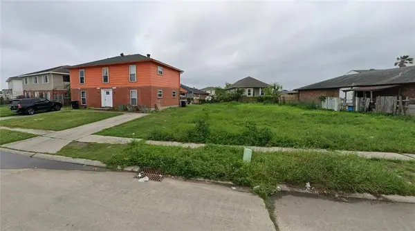 5242 E Lemans Street, New Orleans, LA 70129
