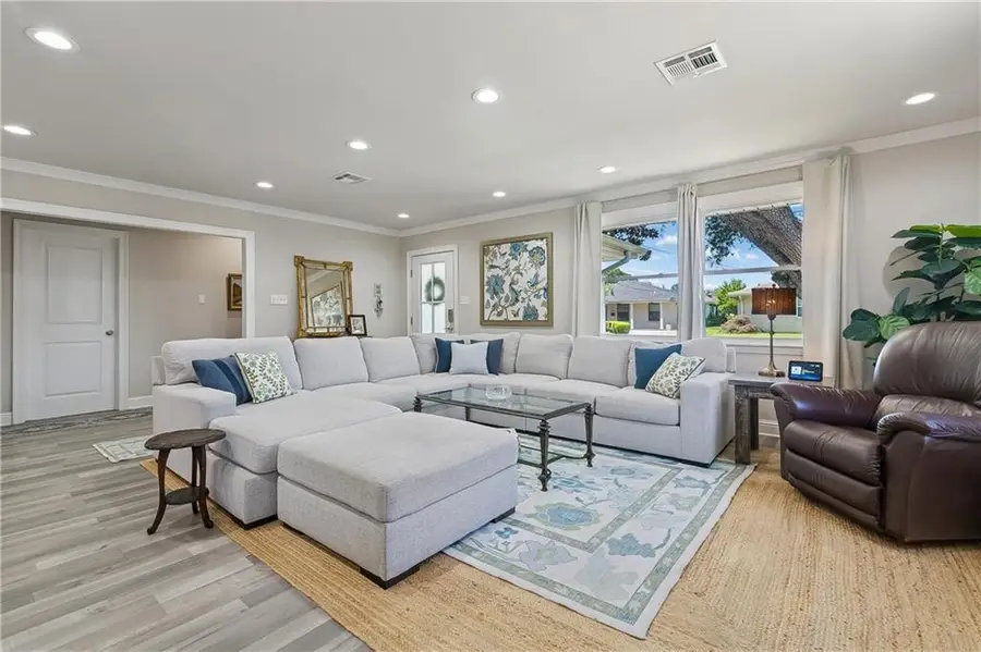 165 Hibiscus Place, River Ridge, LA 70123 - #3