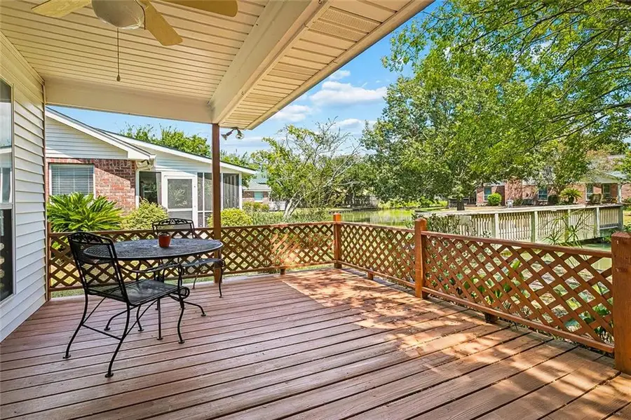 805 Carondelet Street, Mandeville, LA 70448 - #2