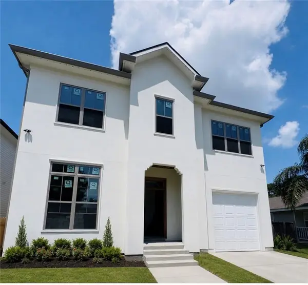 221 E Maple Ridge Drive, Metairie, LA 70001