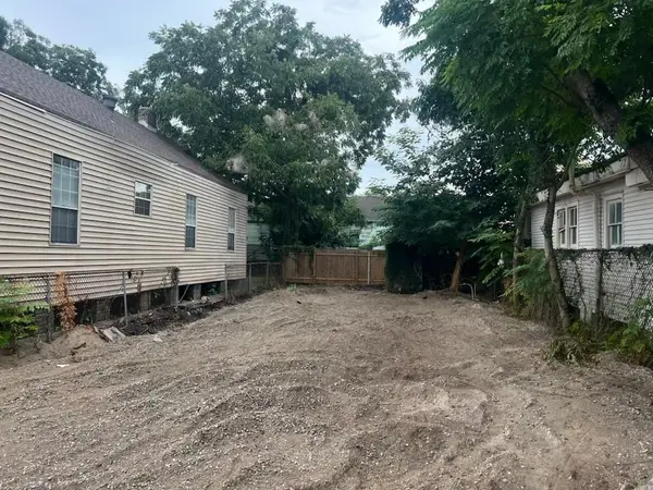 1207 Clouet Street, New Orleans, LA 70117