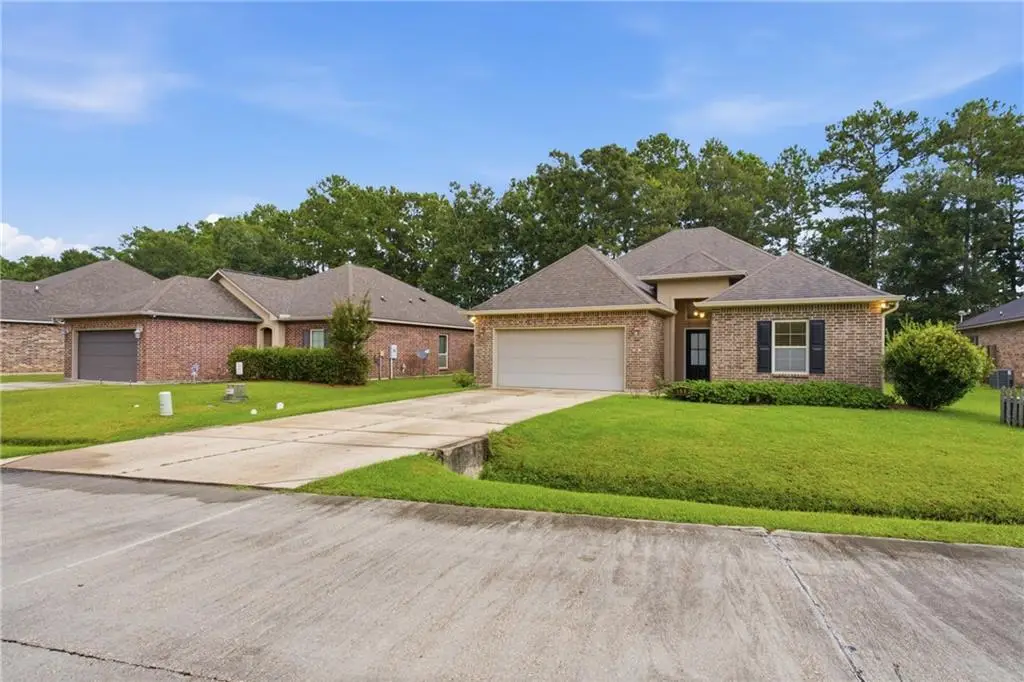 108 Meadow Spring Place, Covington, LA 70435 - #1