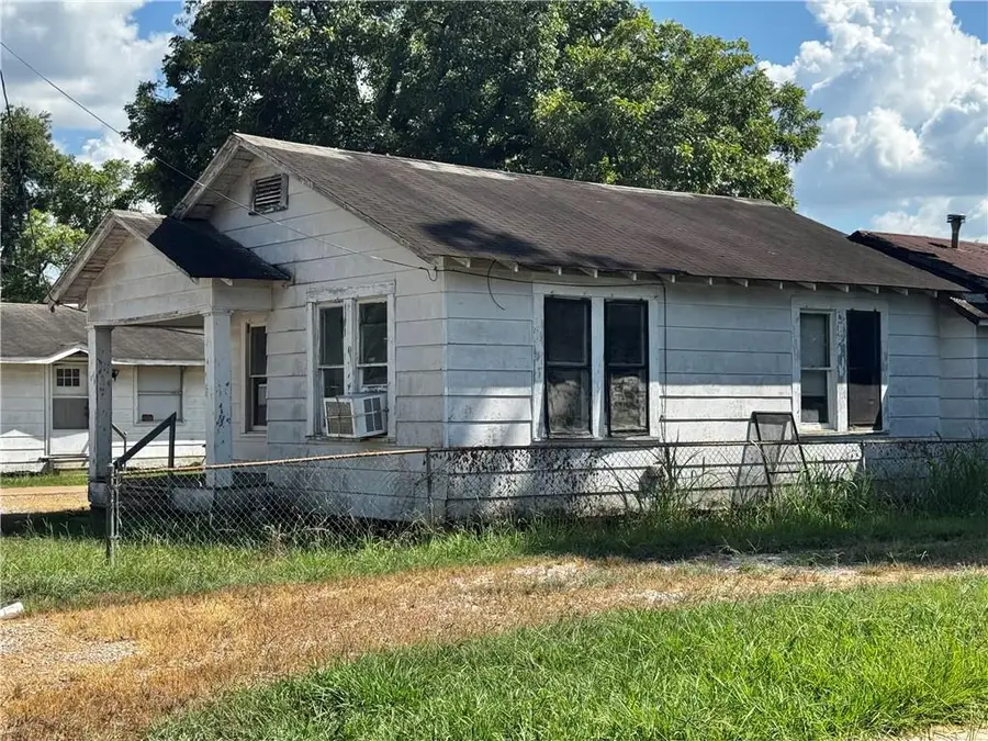 1005 South Street, Alexandria, LA 71301 - #2