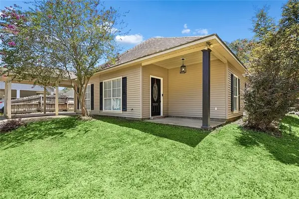 33935 Cedar Ridge Court, Denham Springs, LA 70706