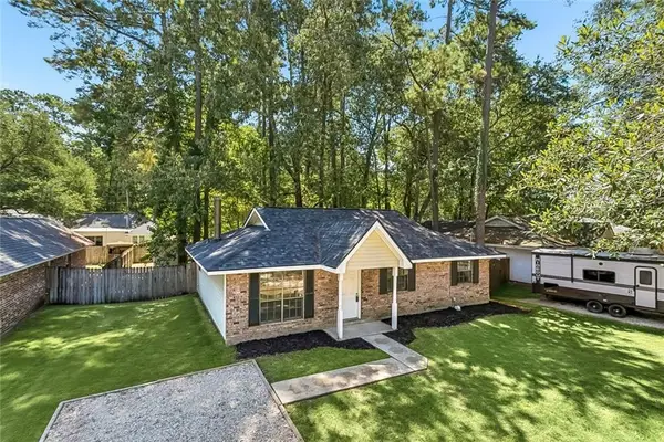 2445 Rue Weller Street, Mandeville, LA 70448