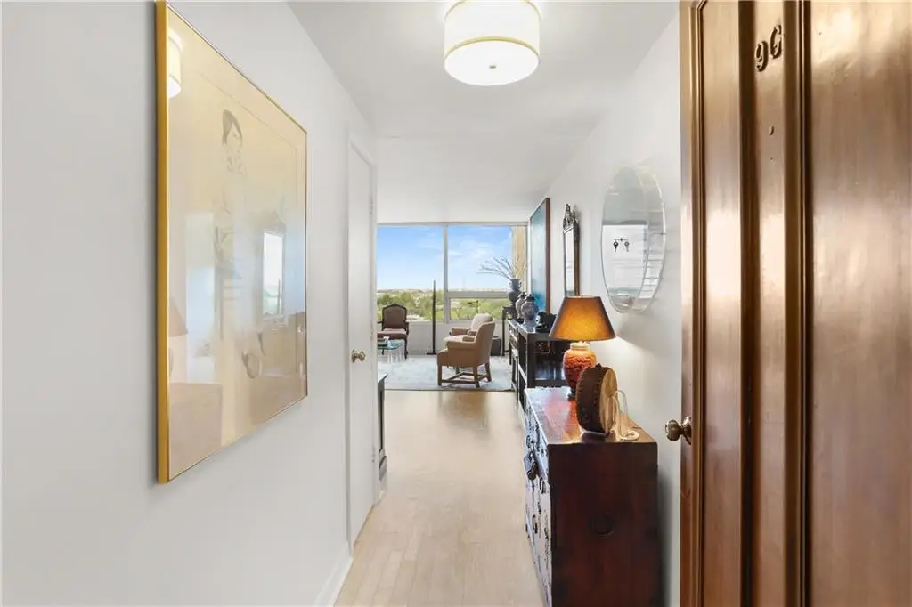 2100 St Charles Avenue #9G, New Orleans, LA 70130 - #1