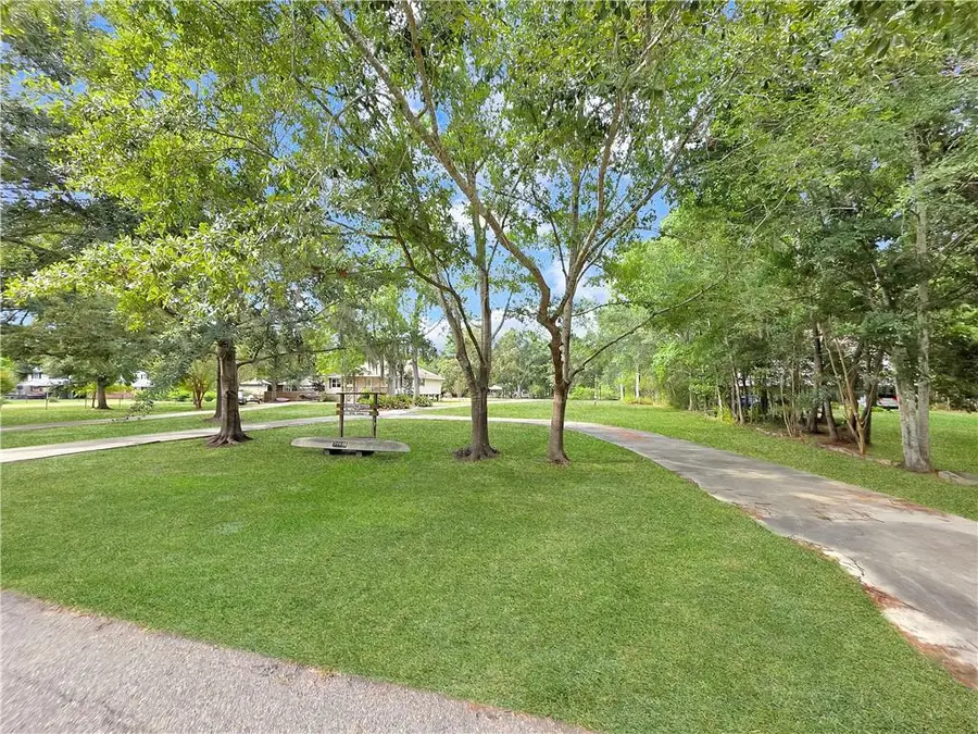 26493 Mandane Drive, Lacombe, LA 70445 - #2